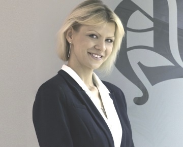 Dr. Hedi Varady